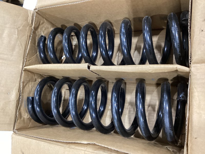 Condition photo showing Good Condition for moog 60148 coil spring set for chevrolet silverado 1500