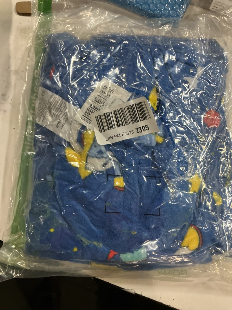 Condition photo showing New/Like New for W Apparel Boys Fleece Robe Girls Hooded Bathrobe Toddlers Soft Fuzzy Robe for Kids 10