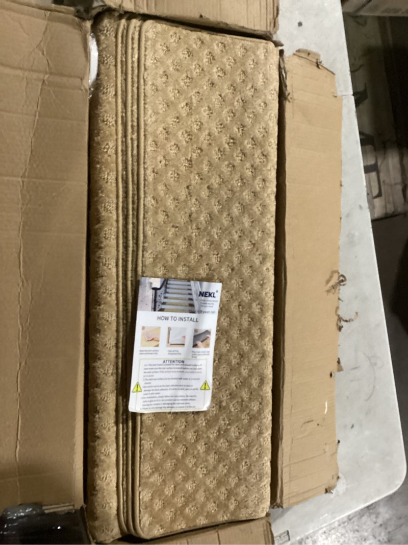 Condition photo showing New/Like New for bullnose stair treads non slip 9.5" x 32", 14 pcs ultra plush carpet stair treads for wooden steps indoor with edge protection, reusable peel and stick tpu backing stair runner rugs - beige 9.5*32 inch beige 14