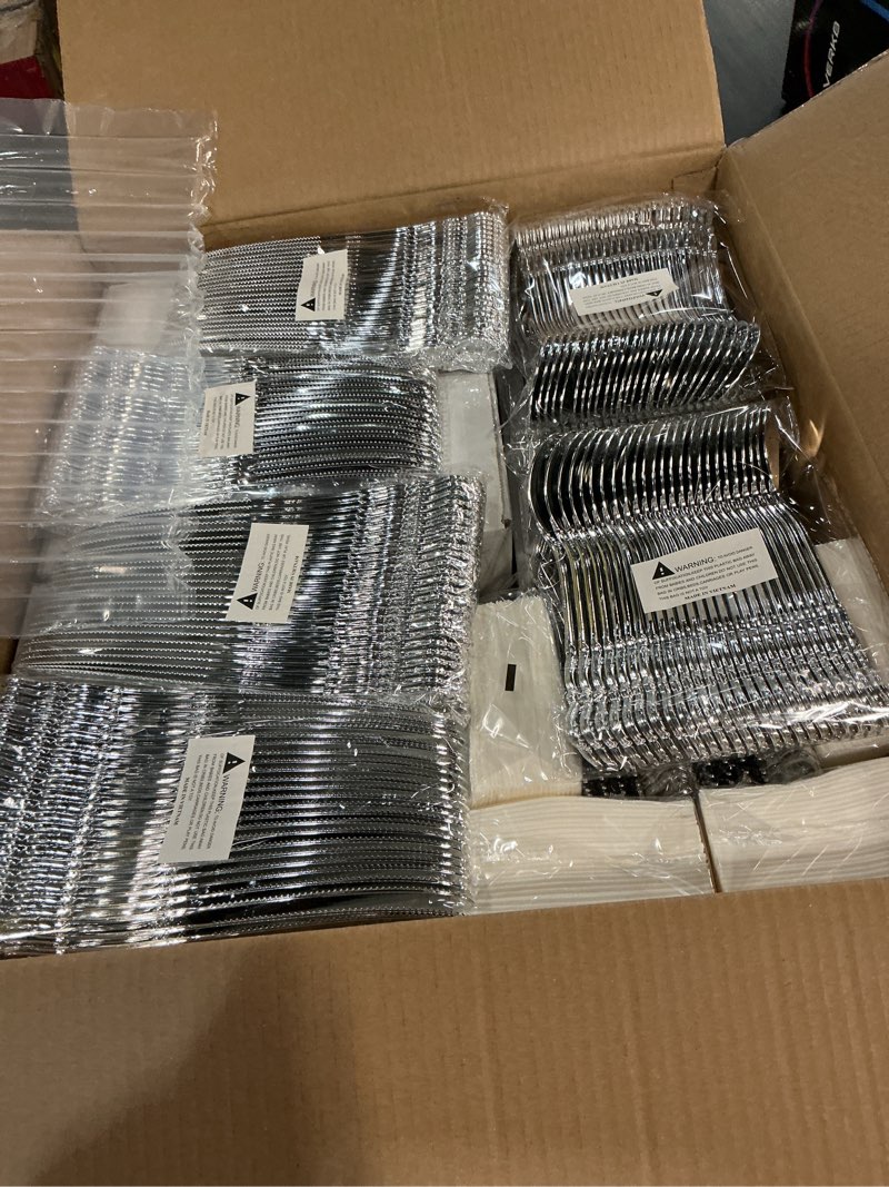 Condition photo showing New/Like New for youbet 700pcs silver plastic plates - white and silver disposable plates - silvery plastic dinnerware set - include 200 plates, 300 heavy duty silverware, 100 cups and 100 napkins for wedding & party