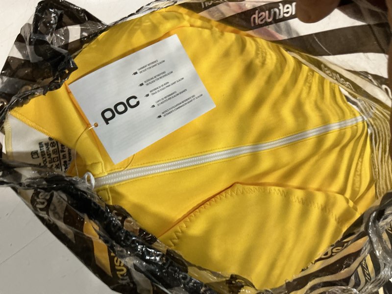 Condition photo showing Good Condition for poc, skin gs, aventurine yellow/hydrogen white,m