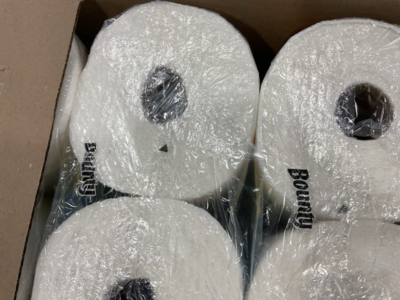 Condition photo showing New/Like New for bounty quick-size paper towels, white, 8 family triple rolls = 27 regular rolls family triple 8 rolls (141 sheets)