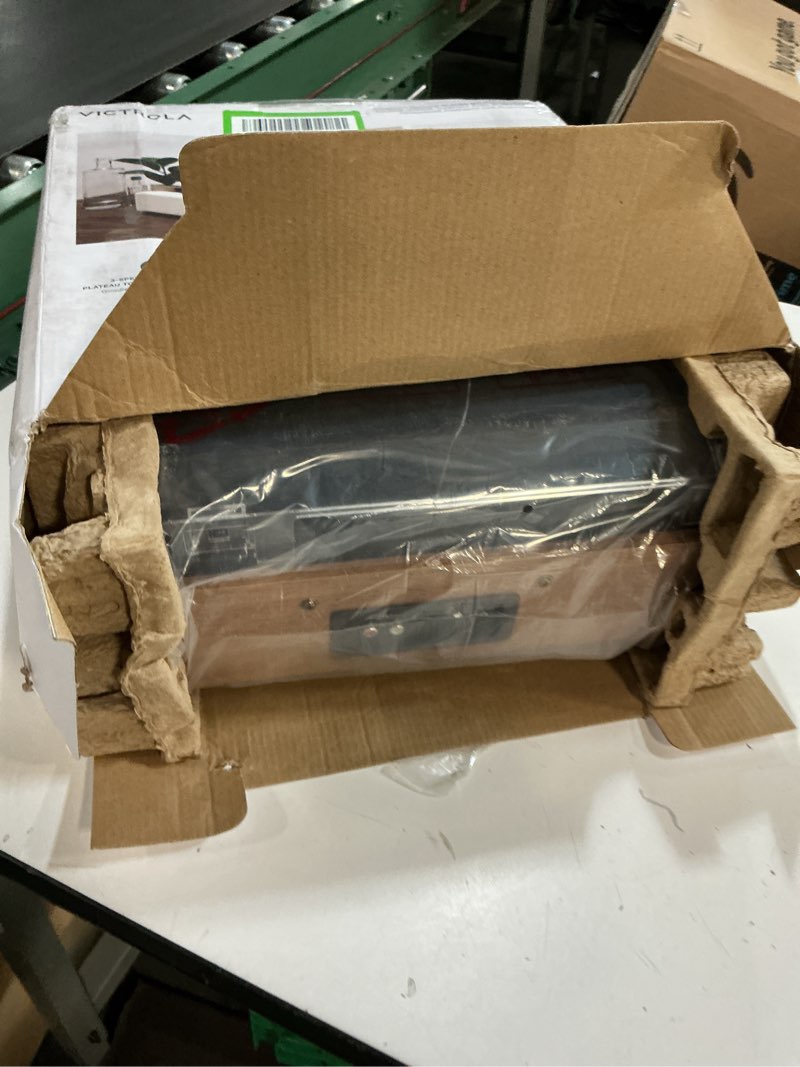 Condition photo showing Good Condition for Victrola Eastwood II Record Player with Speakers – Bluetooth 5.1 and Vinyl Stream Technology, Vintage Style 3-Speed Vinyl Player, Audio Technica AT-3600LA Cartridge (Oak) Oak Eastwood II