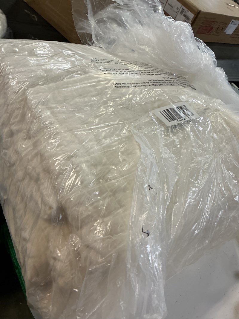 Condition photo showing Good Condition for european linen cotton stitch quilt set, king/cal king, ivory
