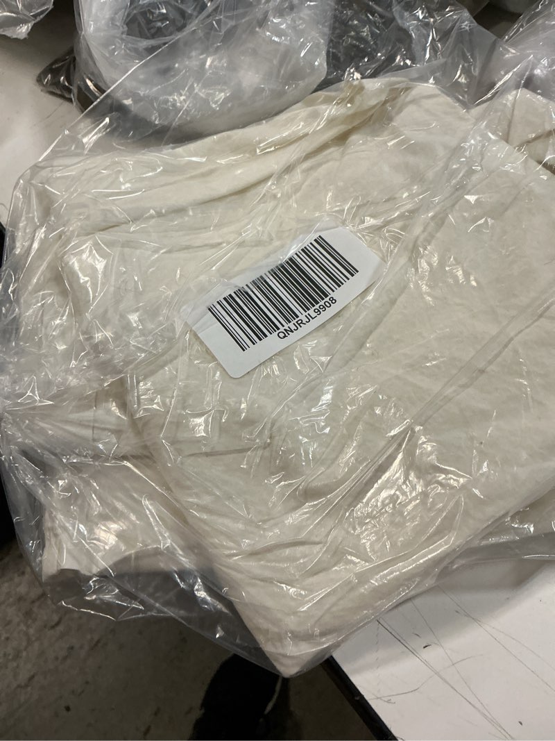 Condition photo showing Good Condition for organic crisp percale sheet set, queen, ivory