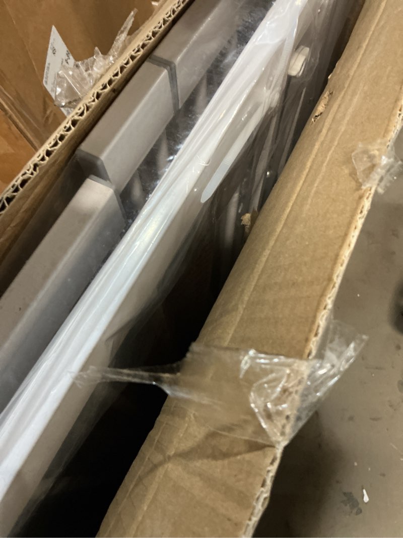 Condition photo showing New/Like New for keny 29"-47.3" extra wide baby gate for stairs, auto close safety dog gate, pressure mounted no drilling pet gate for doorways, easy walk through stair gate for kids todder, 30" tall, white white 29-47.3"wide, 30"tall