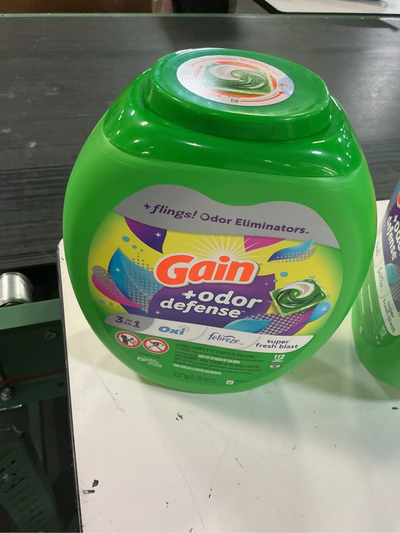 Condition photo showing New/Like New for gain flings laundry detergent pacs with odor defense, 112 count, super fresh blast scent, he 3in1 detergent pacs with febreze and oxi super fresh blast 112 count (pack of 1)