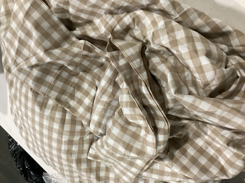 Condition photo showing Good Condition for organic crisp percale gingham duvet cover
