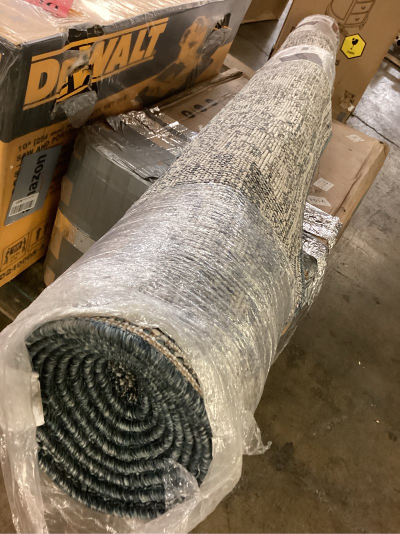 Condition photo showing As Is for loloi magnolia home by joanna gaines gigi collection gig-02 ivory/blue 7'-10" x 10' area rug rectangular ivory / blue 7'10" x 10' (rectangular)