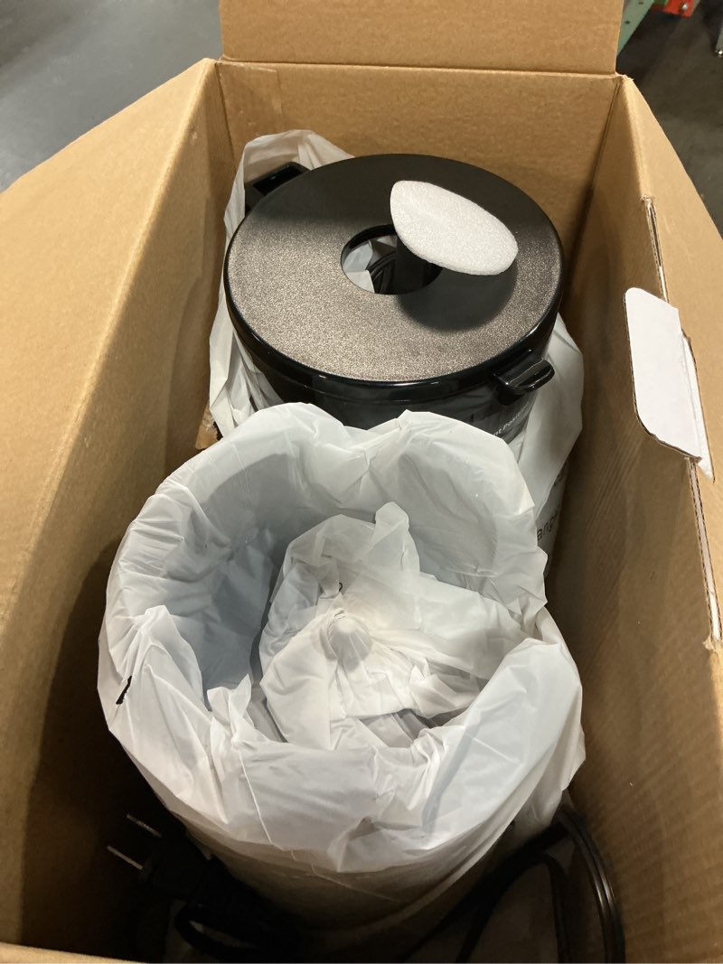 Condition photo showing Good Condition for juicer machines with 5.8" Large Feed Chute, Slow masticating cold press juicer for Whole Fruits & Vegetables, easy to clean Design, High Juice Yield Home juicer for Daily Wellness