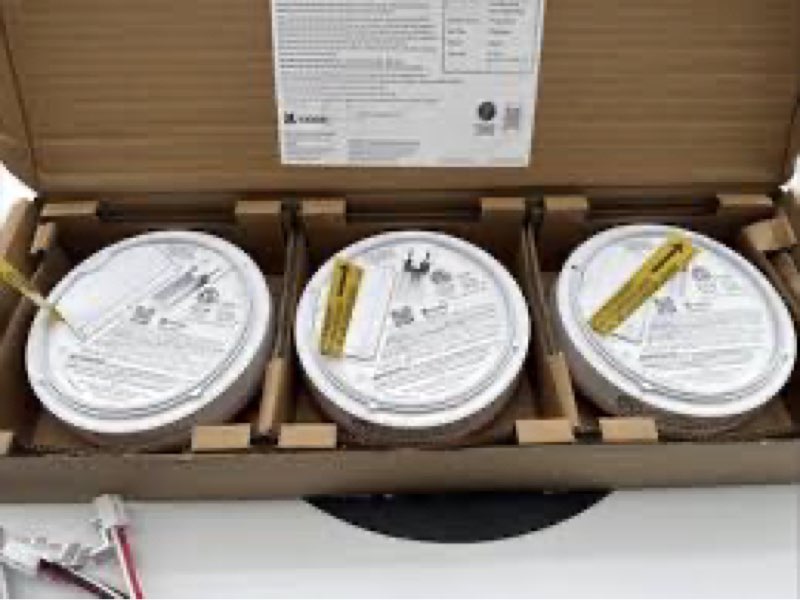 Kidde 20SAR 3-Pack Hardwired Smoke Detector AA Battery Backup Alarm Interconnect