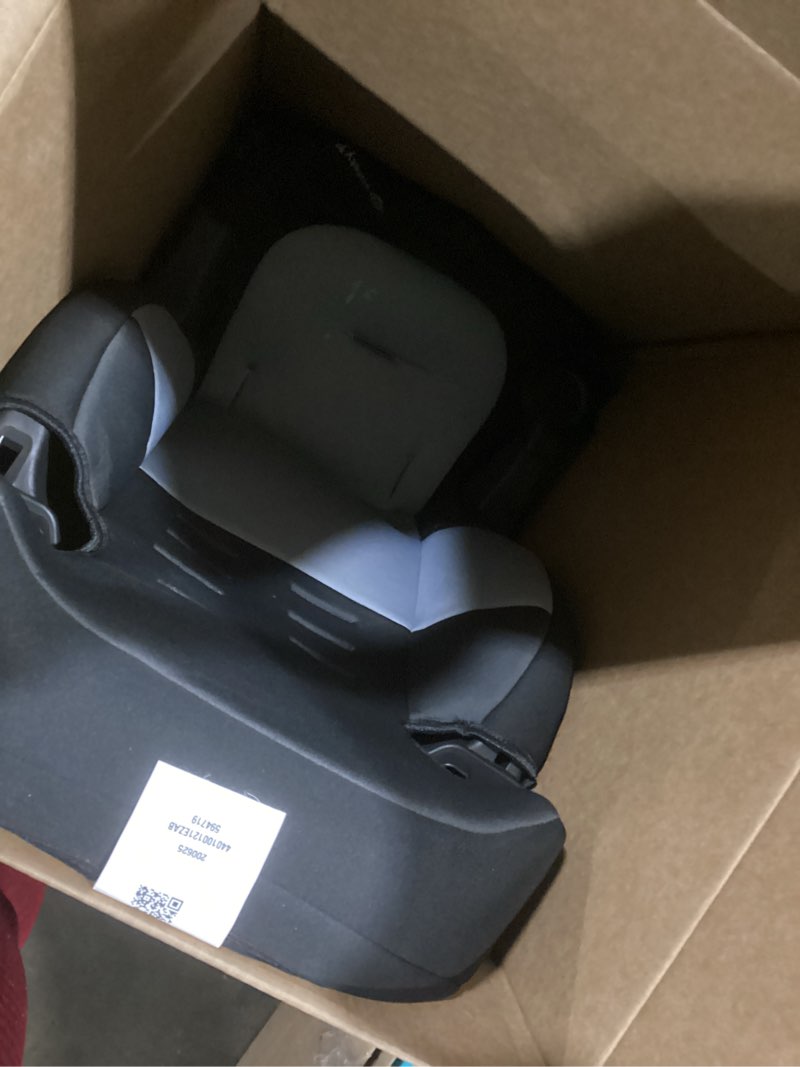Condition photo showing Good Condition for Safety 1st Grand 2-in-1 Booster Car Seat, Converts from High Back to Belt-Positioning Booster, High Back Seat for Kids 40-65, and Belt-Positioning 40-100 Pounds, Black Sparrow