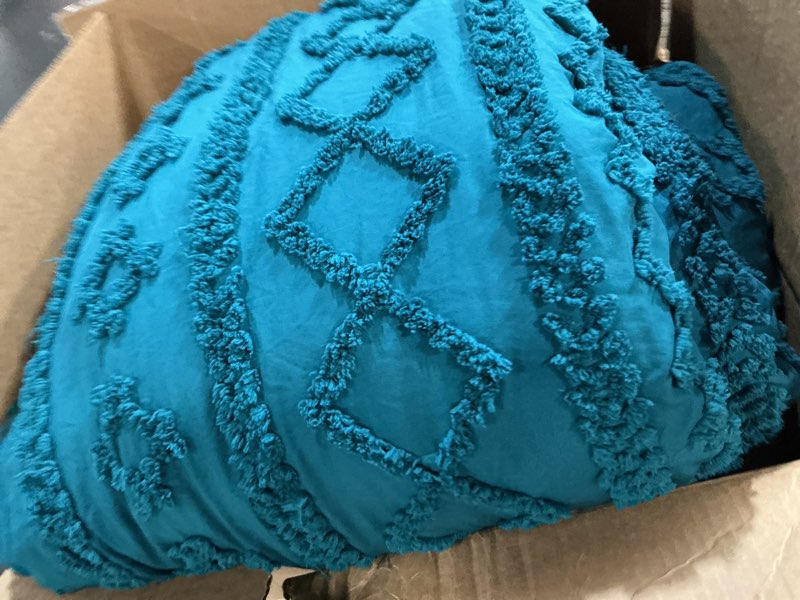 Condition photo showing As Is for Bedsure Tufted Boho Comforter Set Queen Size - Teal Boho Bed Set, GentleSoft 3 Pieces Farmhouse Shabby Chic Embroidery Bedding, Gifts for Woman, Soft Jacquard Queen Comforter for All Seasons Queen 16 - Teal - Elegant