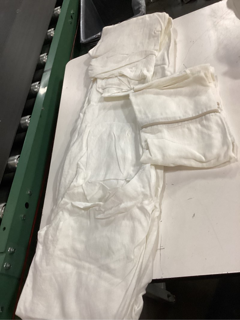 Condition photo showing As Is for hotelier egyptian cotton blend embroidered sheet set king