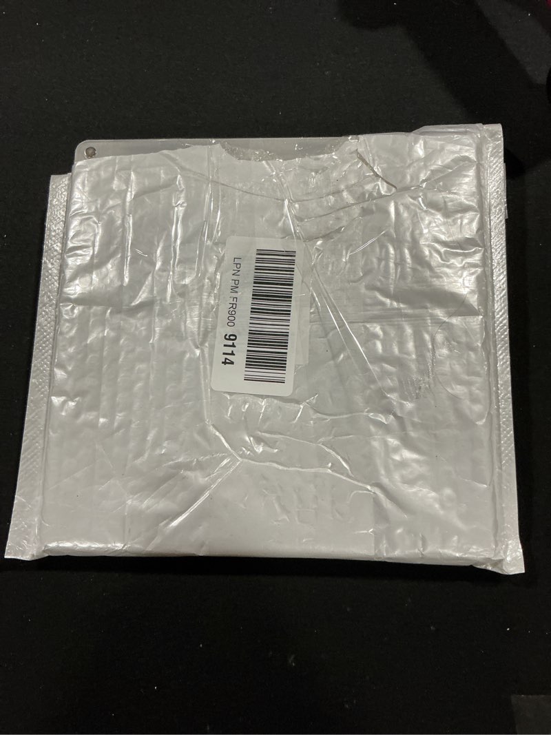 Condition photo showing Good Condition for MUXIUNT Multi-Style Clear Acrylic Magnetic Seashell Display Collection Box with Tweezers?Tiny Seashe