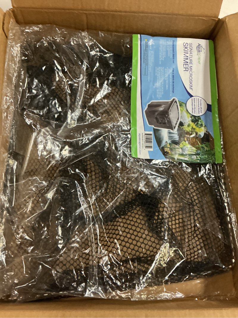 Condition photo showing New/Like New for aquascape signature series microskim debris net 99775,black