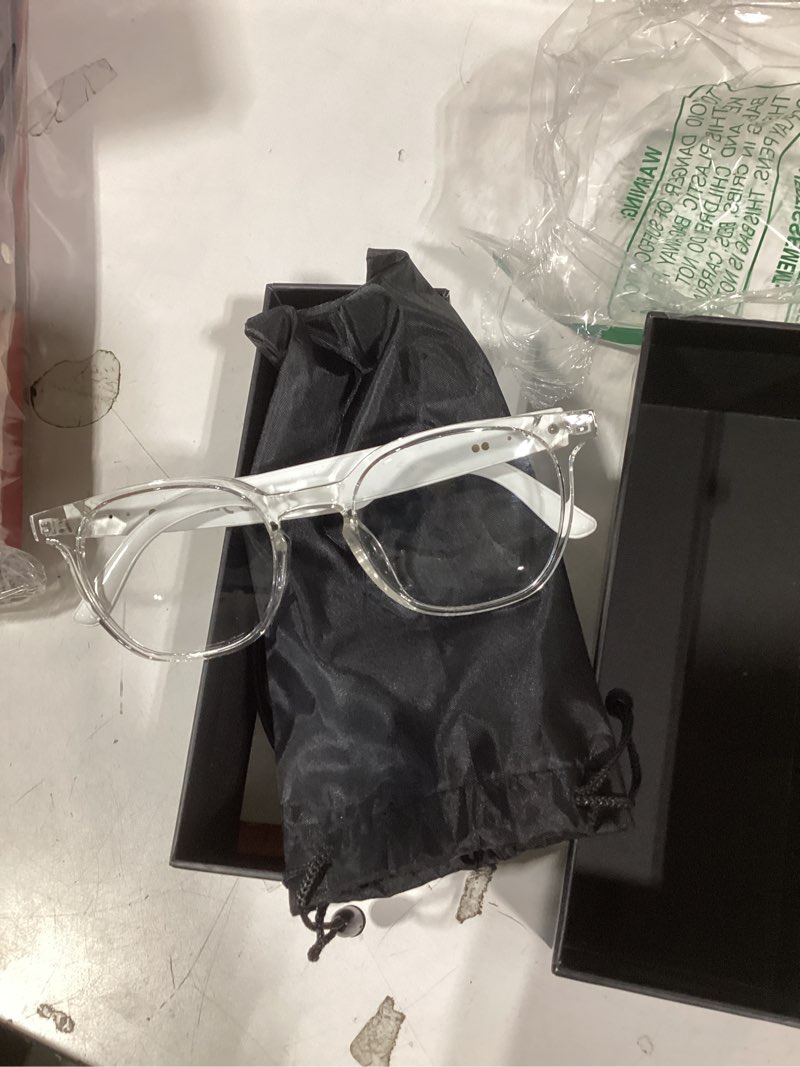 Condition photo showing Good Condition for AI Smart Wireless Bluetooth Translation Glasses for Men/Women with Speakers/Bluetooth&140+ Languages Translation Sports/Travel/Drive/Busniess (C1+AI+Color Change Lenses+Transparent)