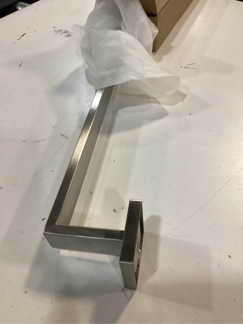 Condition photo showing Good Condition for LANC 20-Inche Hand Towel Bars for Bathroom Wall Mounted 40-CM Brushed Nickel Bath Towel Racks Total-22” Towel Rods Stainless Steel Towel Rails for Toilet Towel Holder Towel Hanger, A8804BN-5P1 1 Pack 20" Brushed Nickel