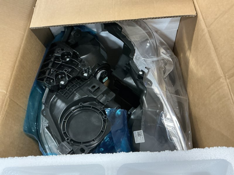 Condition photo showing Good Condition for headlights w/bulbs for 2013 2014 2015 nissan altima 4-door sedan headlamp replacement driver & passenger side (does not fit xenon/hid) chrome | with high & low beam bulbs oe replacement