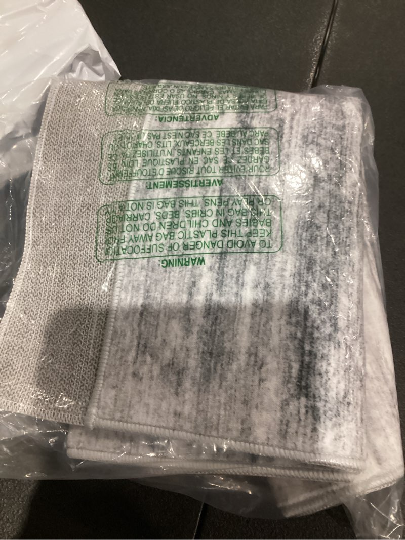 Condition photo showing Good Condition for 2x5 Washable Runner Rug for Family: Easy-to-Clean Runners for Hallway Entryway Bedroom - Stain and Water Resistant Rugs with Non-Slip Backing - Soft Low-Pile Carpet Grey Grey 2' x 5' (Runner)