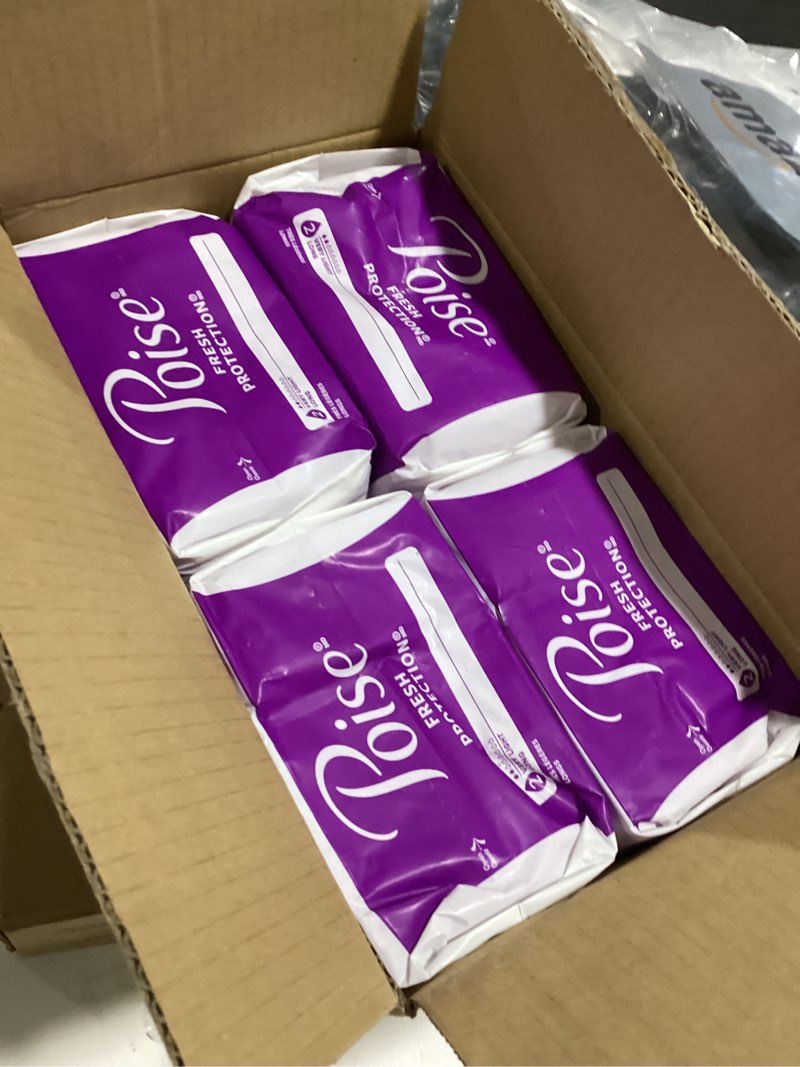 Condition photo showing Good Condition for Poise Daily Liners, Incontinence Panty Liners for Bladder Leaks, 2 Drop Very Light Absorbency, Long Length, 176 Count of Pantiliners (4 Packs of 44), Packaging May Vary Long Length 176