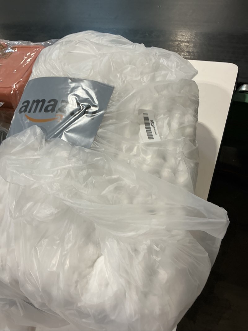 Condition photo showing Good Condition for dexi bathroom rugs 43x24, non slip washable bath mat, luxury chenille super absorbent ultra thick bathmats for shower floor, plush fluffy shaggy carpet for tub, white white 43" x 24" (rectangular)