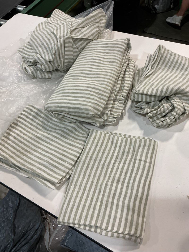 Condition photo showing As Is for european linen stripe deluxe bedding bundle, queen, willowleaf/white stripe