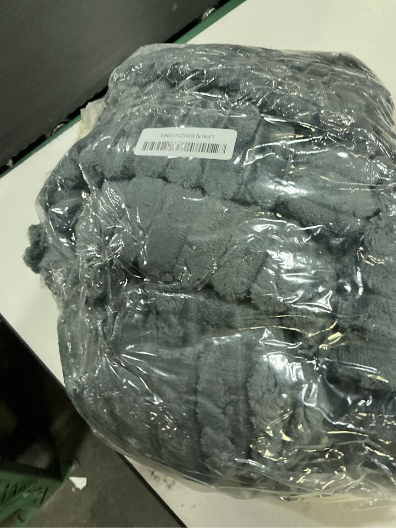 Condition photo showing Good Condition for mivnue pet couch cover, couch covers for dogs, washable dog sofa covers couch protector, fuzzy non slip couch slipcover pet friendly (dark grey, 27.6" x 70.9") dark grey 27.6" x 70.9"