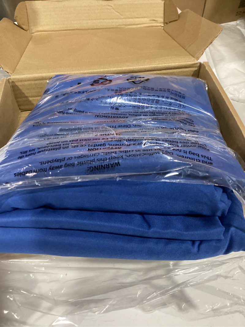 Condition photo showing Good Condition for amazon basics lightweight breathable, wrinkle resistant microfiber 4-piece bed sheet set with 14-inch deep pockets, full, dutch blue, solid dutch blue full