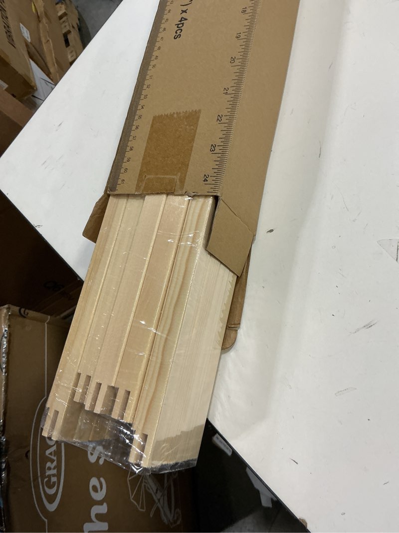 Condition photo showing Good Condition for ECOIOU 20 Stretcher Bars 5 Size for Needlepoint Art, DIY Stretcher Bar Frame, Standard Size 6", 8", 10", 12", 14" by 3/4-Inch Standard Size (6"+8"+10"+12"+14")