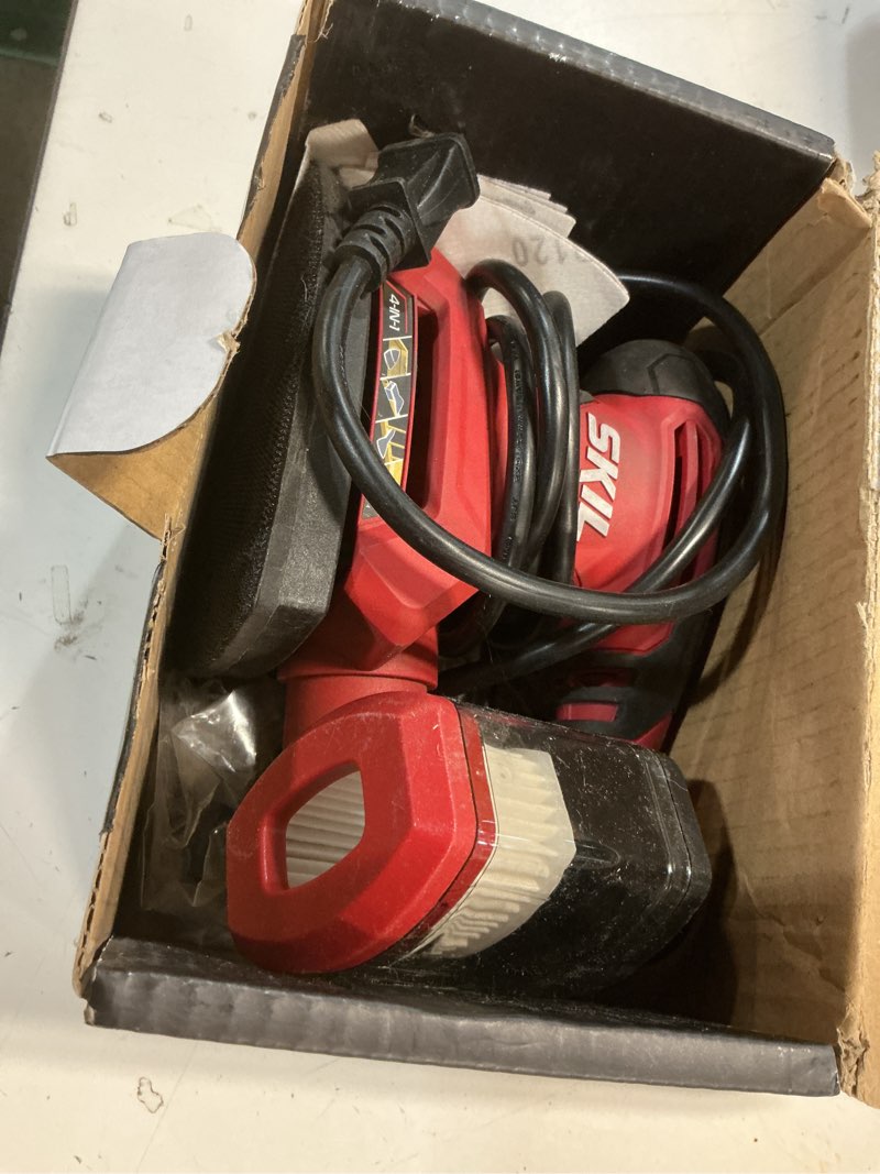 Condition photo showing As Is for skil corded multi-function detail sander with micro-filter dust box 3 additional attachments & 12pc sanding sheet- sr232301 one size multi-function detail sander