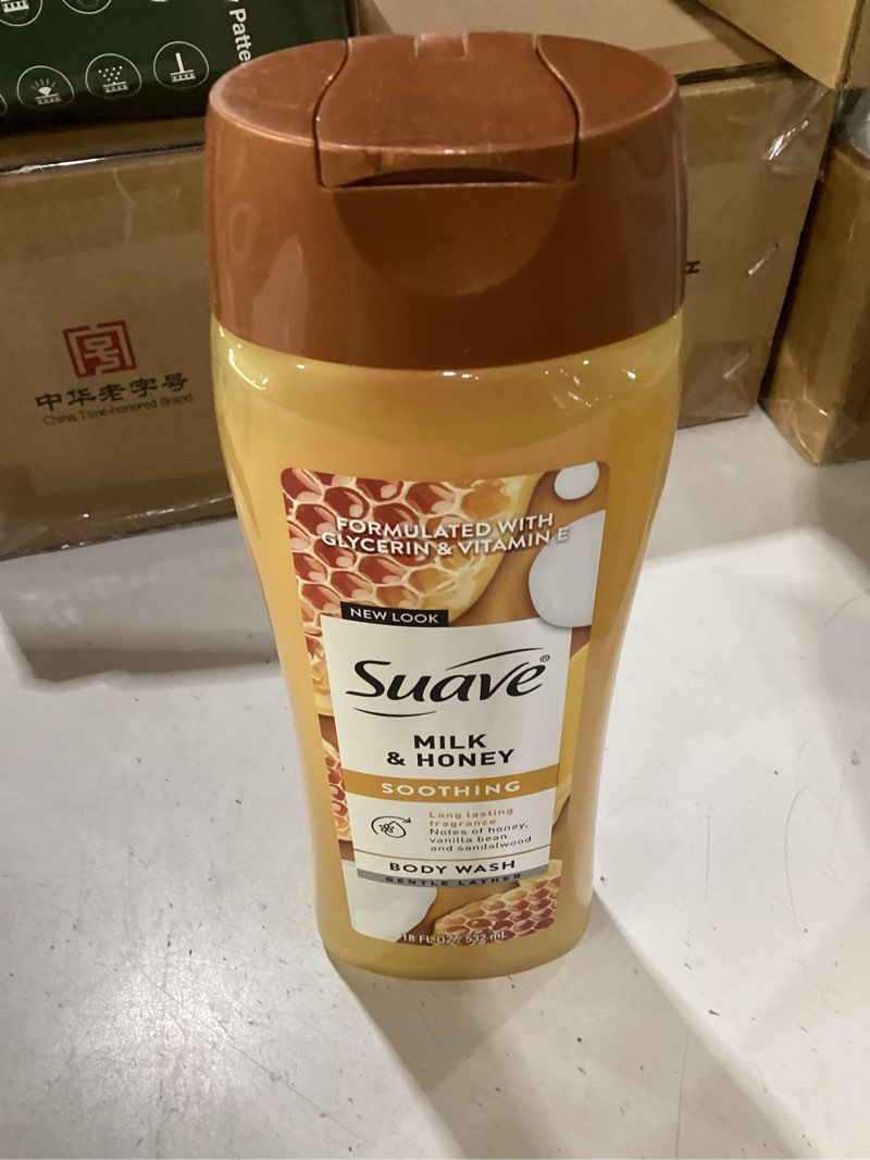 Condition photo showing New/Like New for suave deeply clean antibacterial body wash with glycerin & vitamin e, moisturizing skin cleanser for soft, smooth skin, long lasting scent, paraben free, 18 fl oz, 6 count
