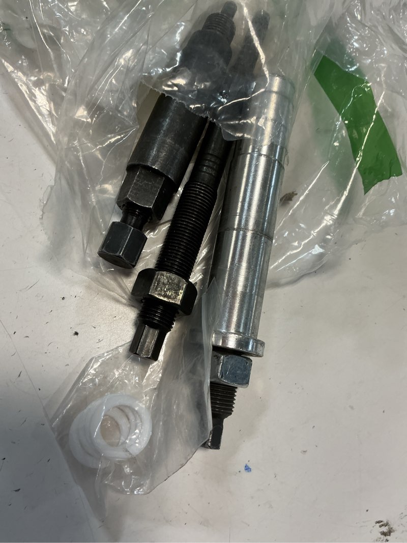 Condition photo showing Good Condition for 65700 broken spark plug remover tool kit remove extractor compatible with ford triton 3 valve engines 5.4l