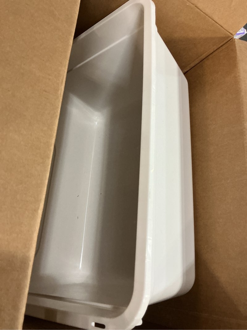 Condition photo showing Good Condition for Large Cat Litter Box with High Sides,Open Top Cat Litter Pan with Low Entry,Big Cat Boxes for Indoor Cats,Ideal for Kittens & Senior Cats,Anti-Splashing,No Odor,Easy to Clean (White)