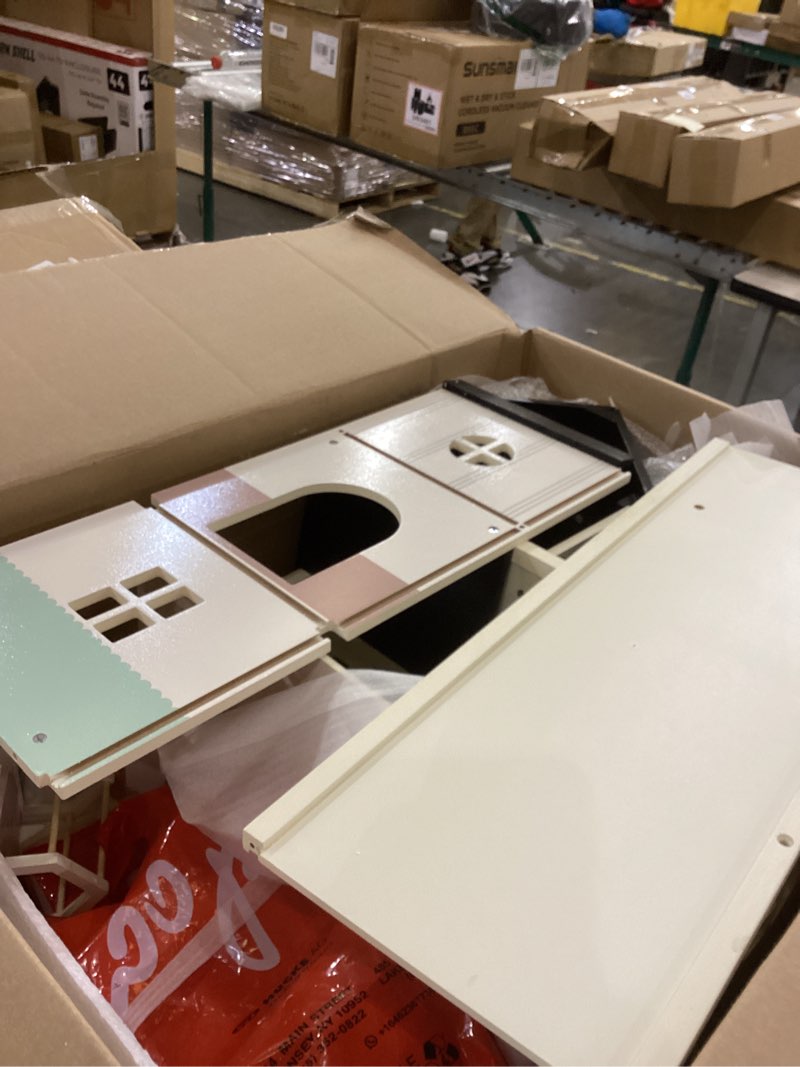 Decorative play wodden house