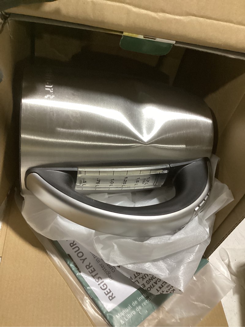 Condition photo showing As Is for cuisinart perfectemp cordless electric kettle with preset temperature controls