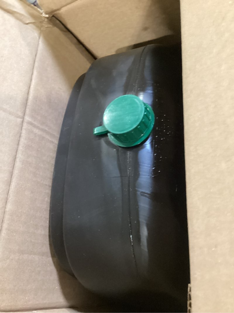 Condition photo showing Good Condition for scepter am06984 12 quart oil drain pan with lid, filter drain screen, and pour spout for automotive fluids including engine oil, anti-freeze, transmission fluid and more, 13" x 17-1/4" x 6" 12 quart 1