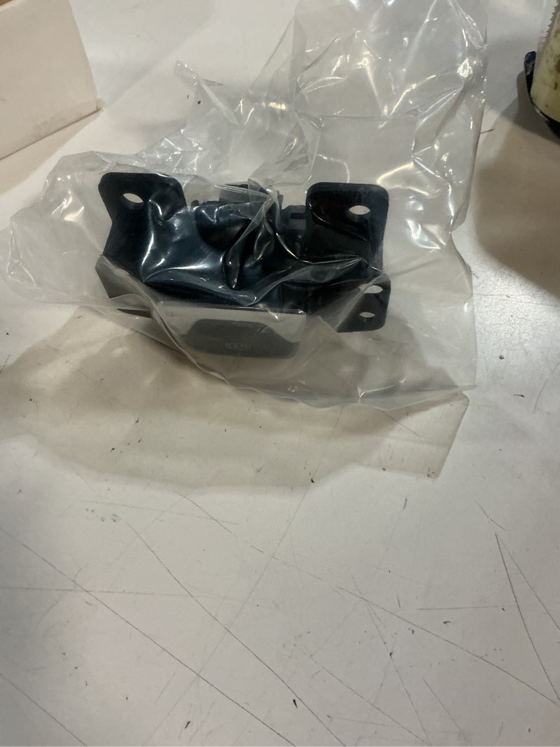Condition photo showing New/Like New for 68141759ab electric park hand brake button switch compatible with je-ep cherokee 2014-2020 replacement 68141759ac, 68141759ad,68141759aa