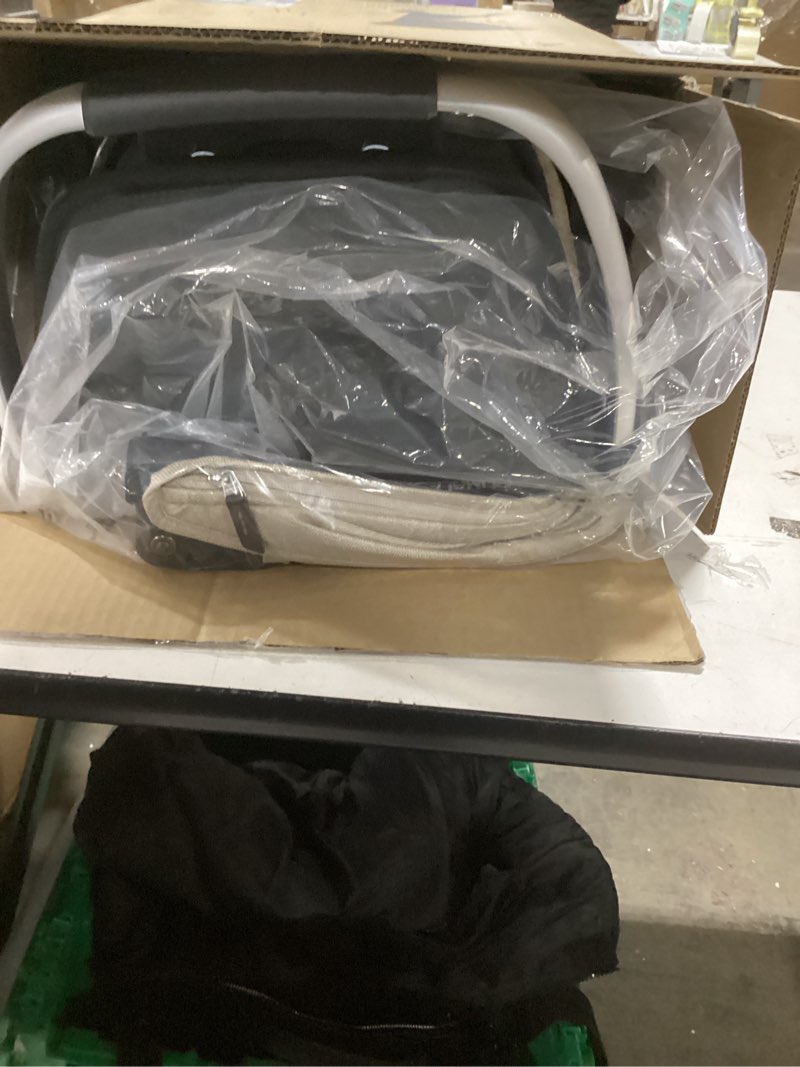 Condition photo showing New/Like New for UPPAbaby RumbleSeat V3 Second Lower Seat - Compatible with Vista V2 and Vista V3 - All-Weather Seat + Magnetic Buckle – Adapters Included - Declan (Oat Mélange/Silver Frame/Chestnut Leather)