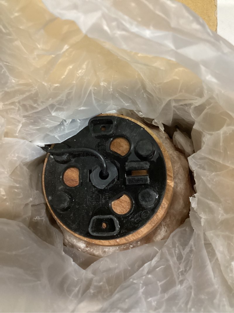 Condition photo showing Good Condition for himalayan glow salt lamp with touch dimmer switch 5-7 lbs