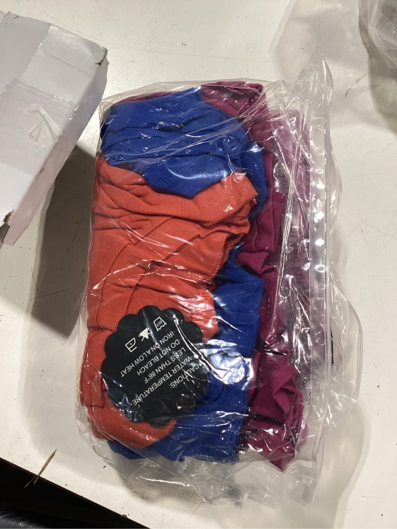 Condition photo showing Good Condition for huukeay 3 pack women's oversized workout t shirts short sleeve loose fit gym tops crewneck casual summer basic tees orange, royal blue, rose red large