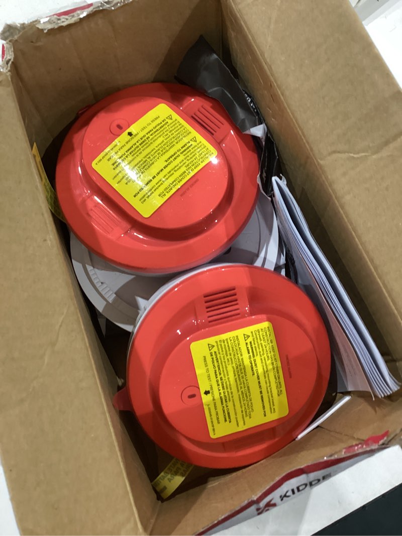Condition photo showing As Is for item incomplete))))))))kidde hardwired smoke detector, aa battery backup, interconnectable, led warning light indicators, 4 pack 4 pack 9th edition 20sar