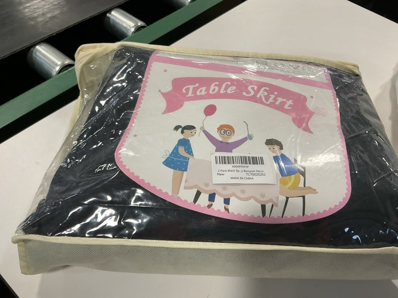 Condition photo showing New/Like New for 60 Inch Black Round Tablecloth, 1 Pack Wrinkle Resistant 5ft Spandex Table Cover Circle, Washable Stretchy Table Cloth Round Cover for Banquet Wedding Birthday Dinner Party Black 60" (Round)