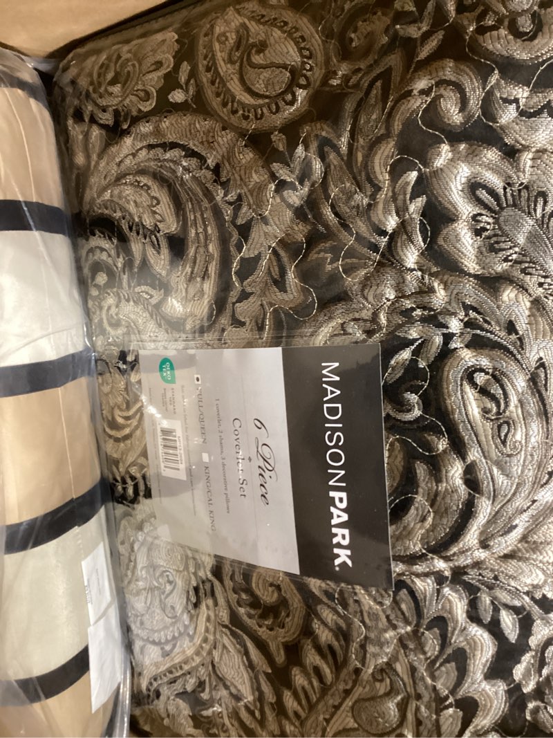 Madison Park Quilt Traditional Damask Design All Season, Lightweight Coverlet Bedspread Bedding Set,