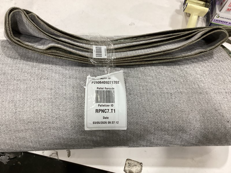 Condition photo showing New/Like New for Loloi Anniston Collection ANS-05 Lagoon/Multi 9'-0" x 12'-0" Machine Wash Area Rug