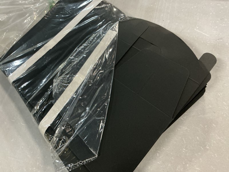 Condition photo showing Good Condition for huaprint black treat boxes large bulk,gable boxes 30 pack 9.45x5x5inches,party favor boxes goodie boxes for birthday party baby shower wedding christmas 1 count (pack of 30) black