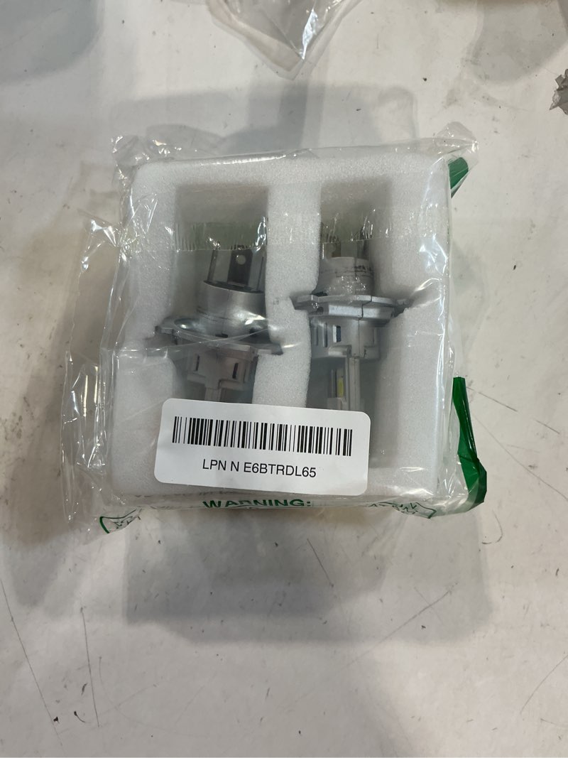 Condition photo showing Good Condition for h4 light bulbs hi/low beam,super bright upgraded 900% 50000lm brightness,1:1 halogen mini size, 10-year lifespan, plug and play, h4/9003 fog bulbs,pack of 2