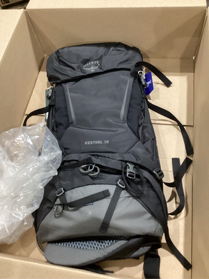 Condition photo showing Good Condition for osprey kestrel 38l men's backpacking backpack, black, s/m