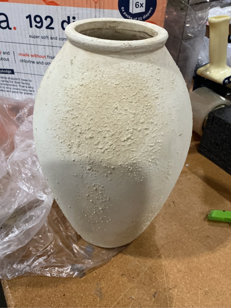 Condition photo showing New/Like New for le tauci ceramic vase, 11.5 inch large rustic farmhouse vase, tall vase for home decor, living room table & mantel centerpiece, watertight & sturdy, matte sandy beige white beige white 11.5 inch