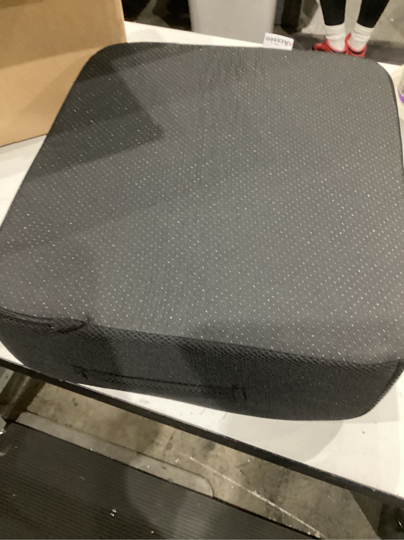 Condition photo showing Good Condition for esme l&h stadium seat cushions, 3d mesh fabric bleacher cushion, portable stadium seat cushion for bleachers black